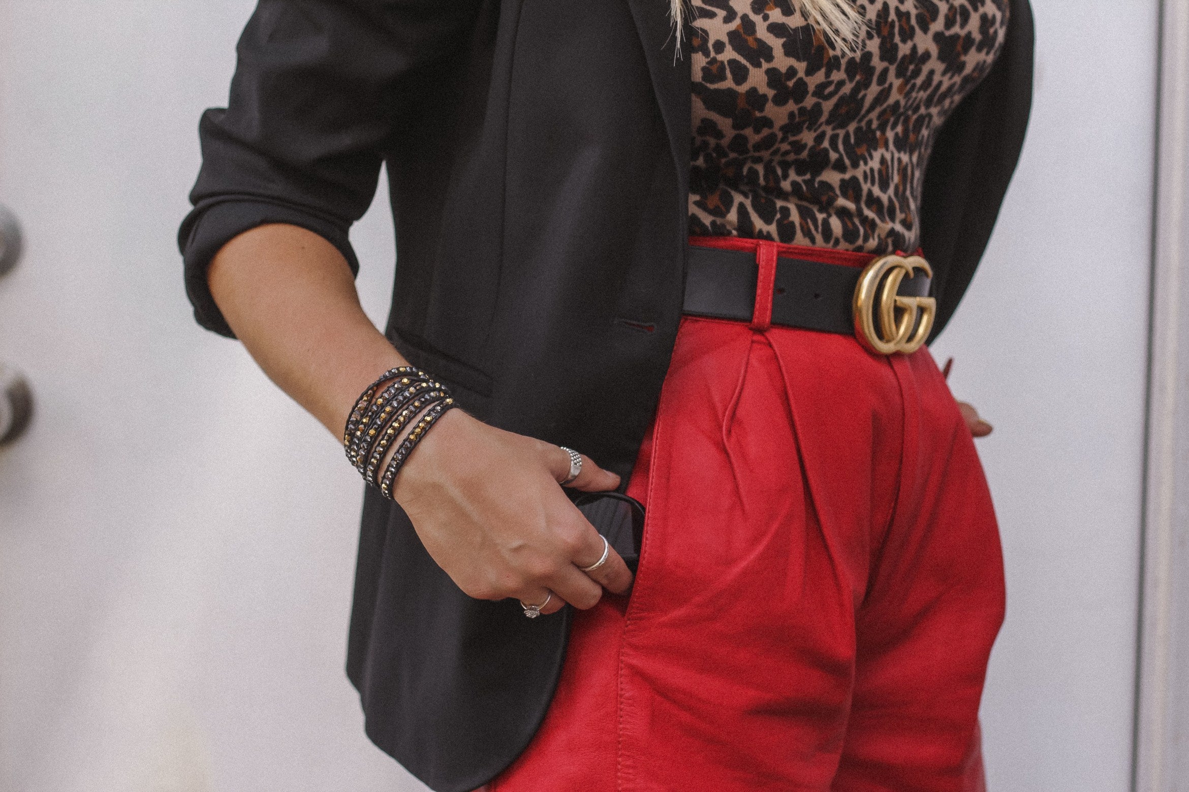 Must-Have Black Fall Accessories
