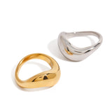 Curved Geometric Gold Ring
