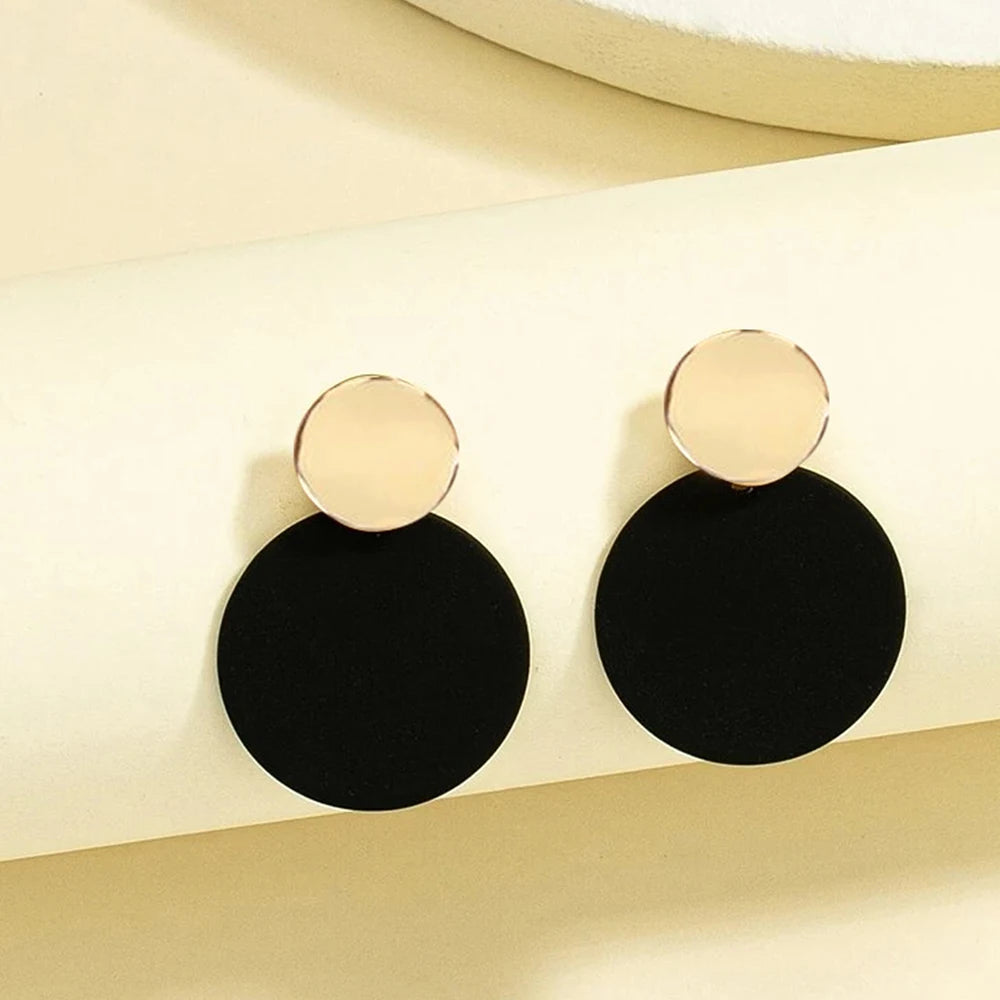 Black & Gold Two-Tone Circle Earrings